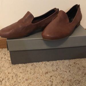 Adam Tucker by me Too shoes